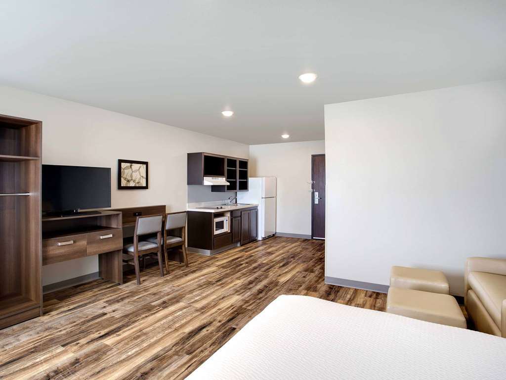 Woodspring Suites Plano - North Dallas 객실 사진