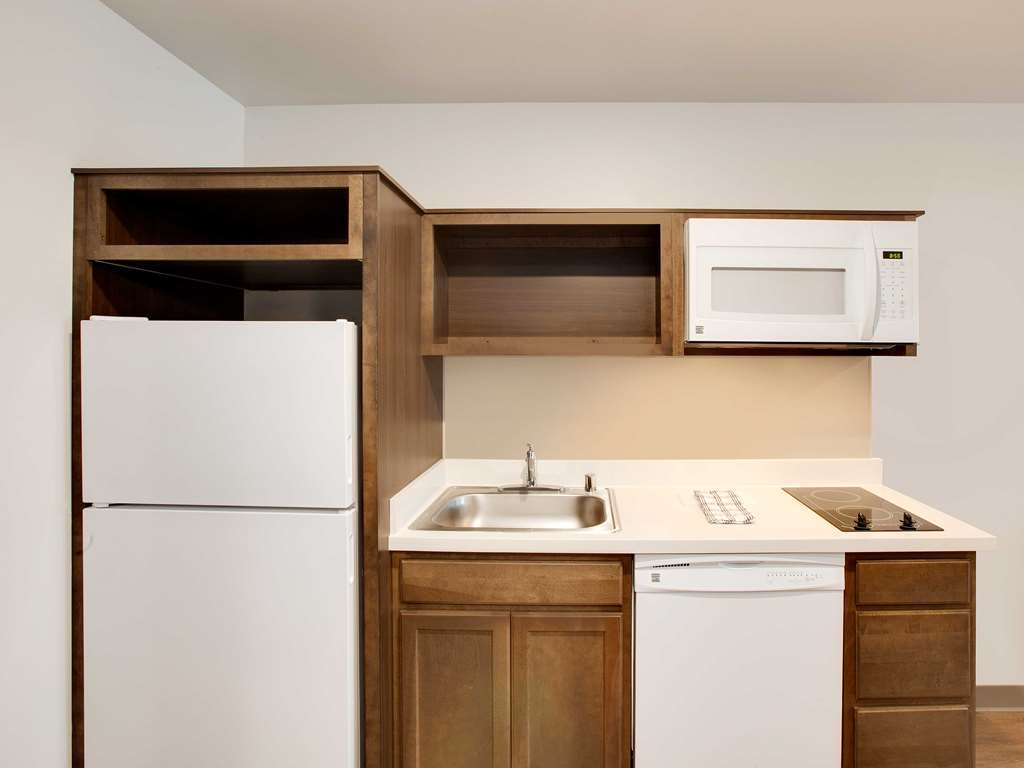 Woodspring Suites Plano - North Dallas 객실 사진