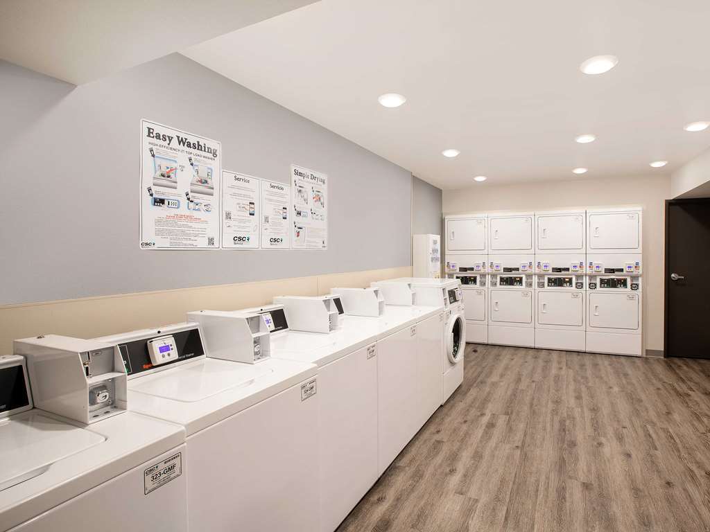Woodspring Suites Plano - North Dallas 시설 사진